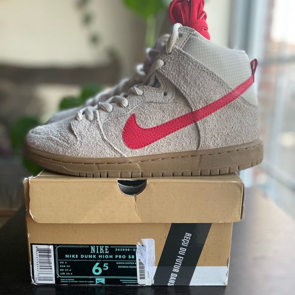 Nike Dunk High Pro SB Birch Hyper Red Mens - Picture 1 of 8